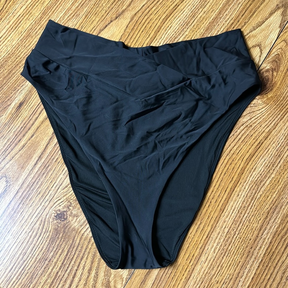 High Cut Cheeky Bikini